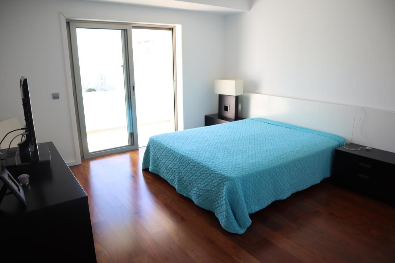 Villa Dos Salgados, 5Bdr, Beach Front, Near Salgados Golf Club Guia  Ngoại thất bức ảnh