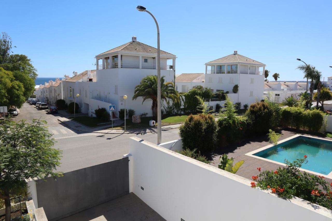 Villa Dos Salgados, 5Bdr, Beach Front, Near Salgados Golf Club Guia  Ngoại thất bức ảnh